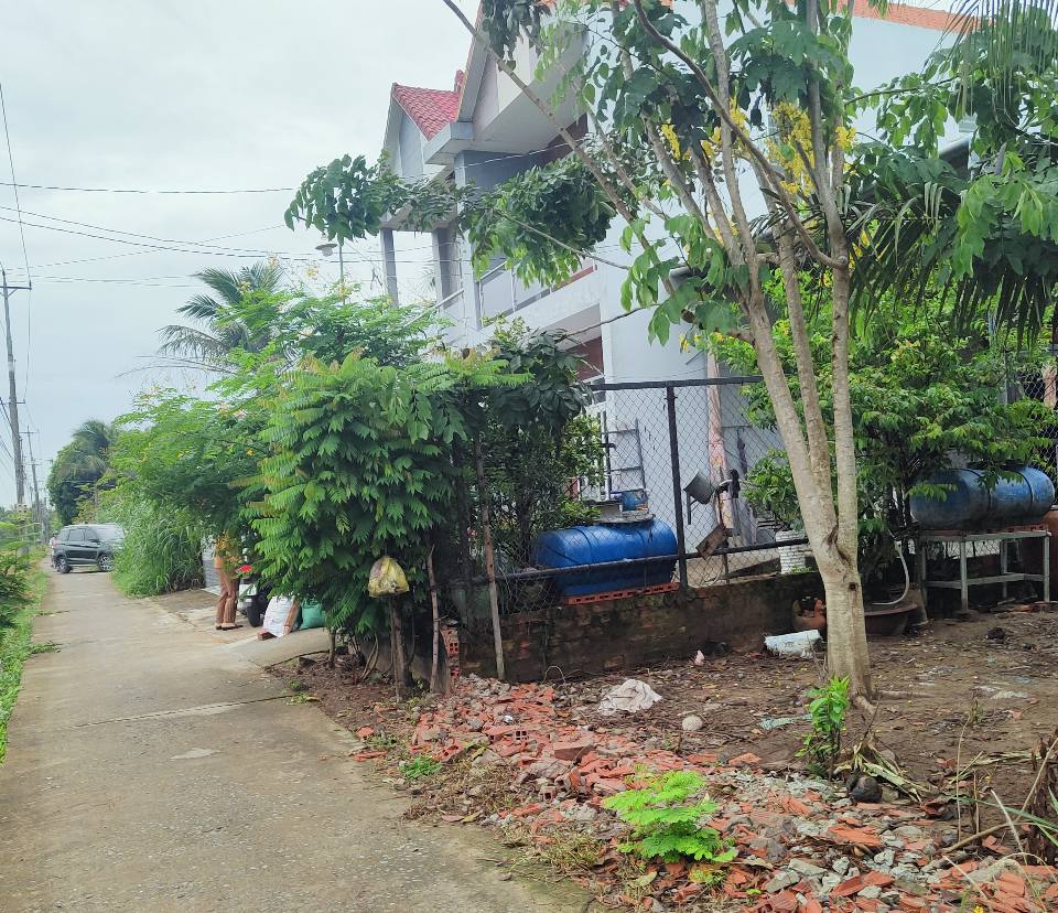 Đất Phú Hưng, hẻm thông thoáng, xe hơi tới đất, giá chỉ 590 triệu