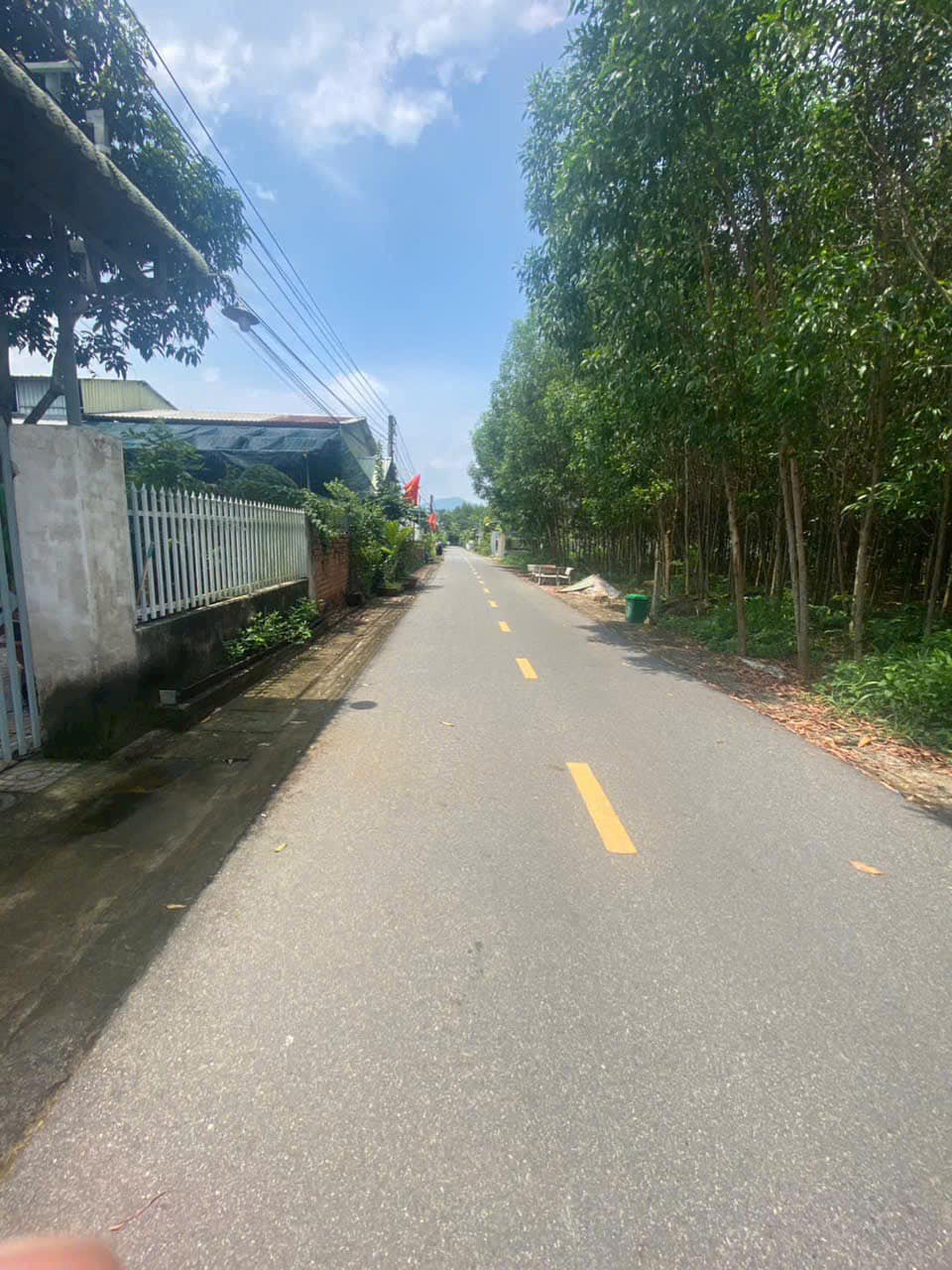 Bán đất trung tâm Phú Mỹ, mặt tiền đường nhựa