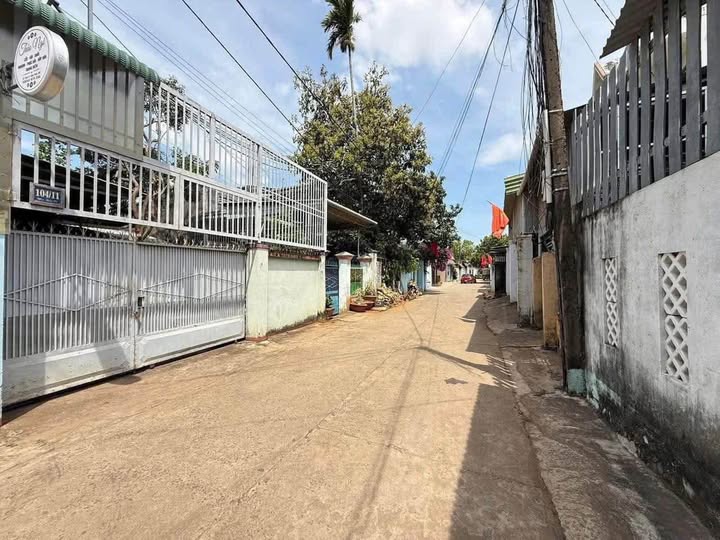 Đất nở hậu tài lộc, mặt tiền hẻm ô tô 6m tại Mai Hắc Đế, Đắk Lắk