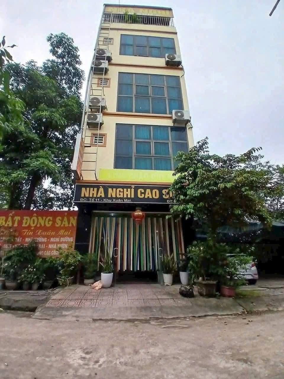 Bán nhà nghỉ 5 tầng kinh doanh tốt, khu rặng nhãn, Lương Sơn, ơ hội đầu tư vàng