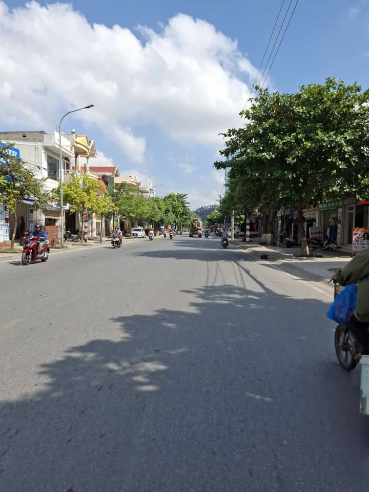 Đất ngã 5 Kiến An 78m2 hướng mát, ô tô đỗ tận nơi, giá 'hời' 1,7 tỷ