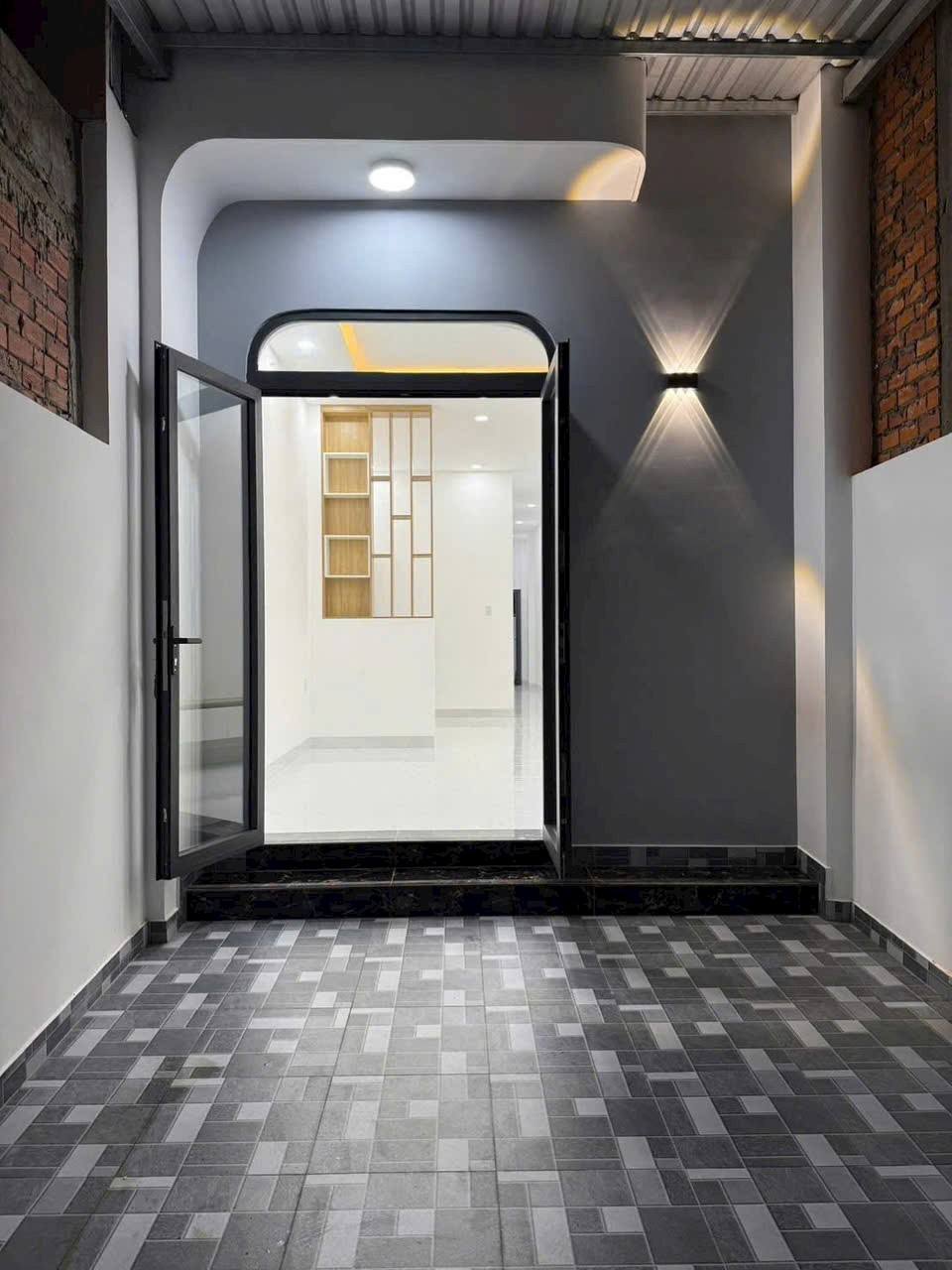 Nhà xinh mới keng, 80m² đất ở đô thị, gần Co.opmart Bến Tre, chỉ 2.25 tỷ