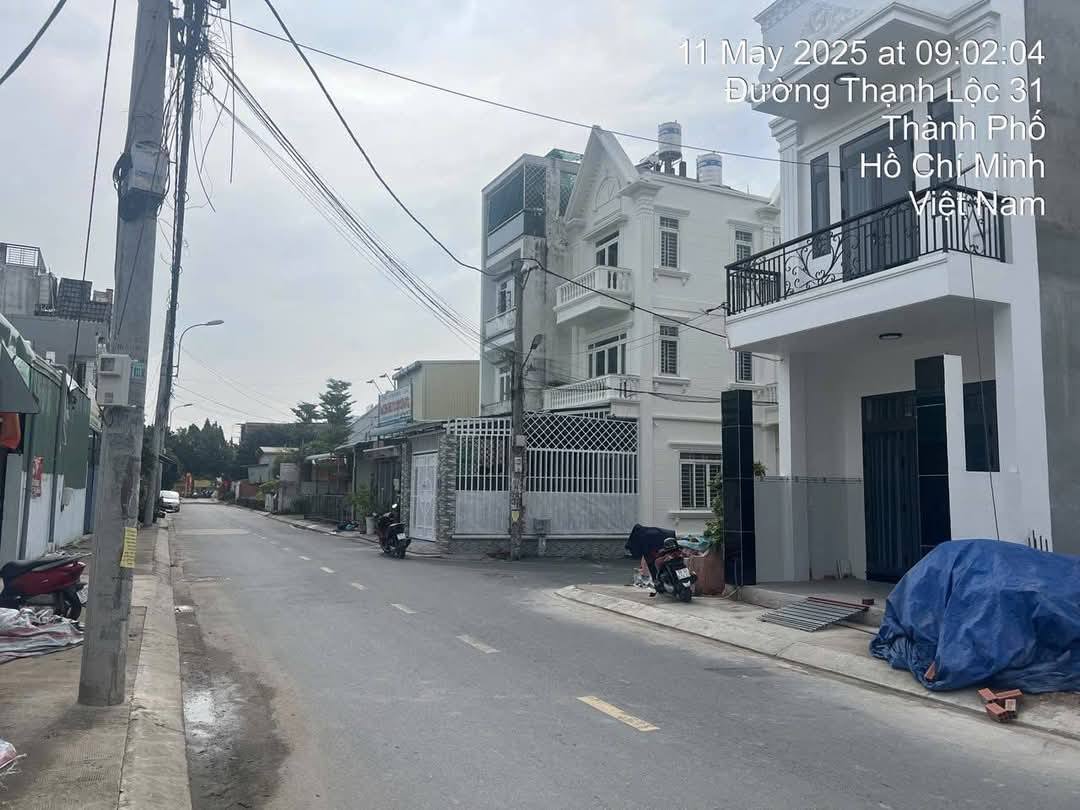 Cho thuê nhà 2 mặt tiền An Phú Đông, giá sập sàn