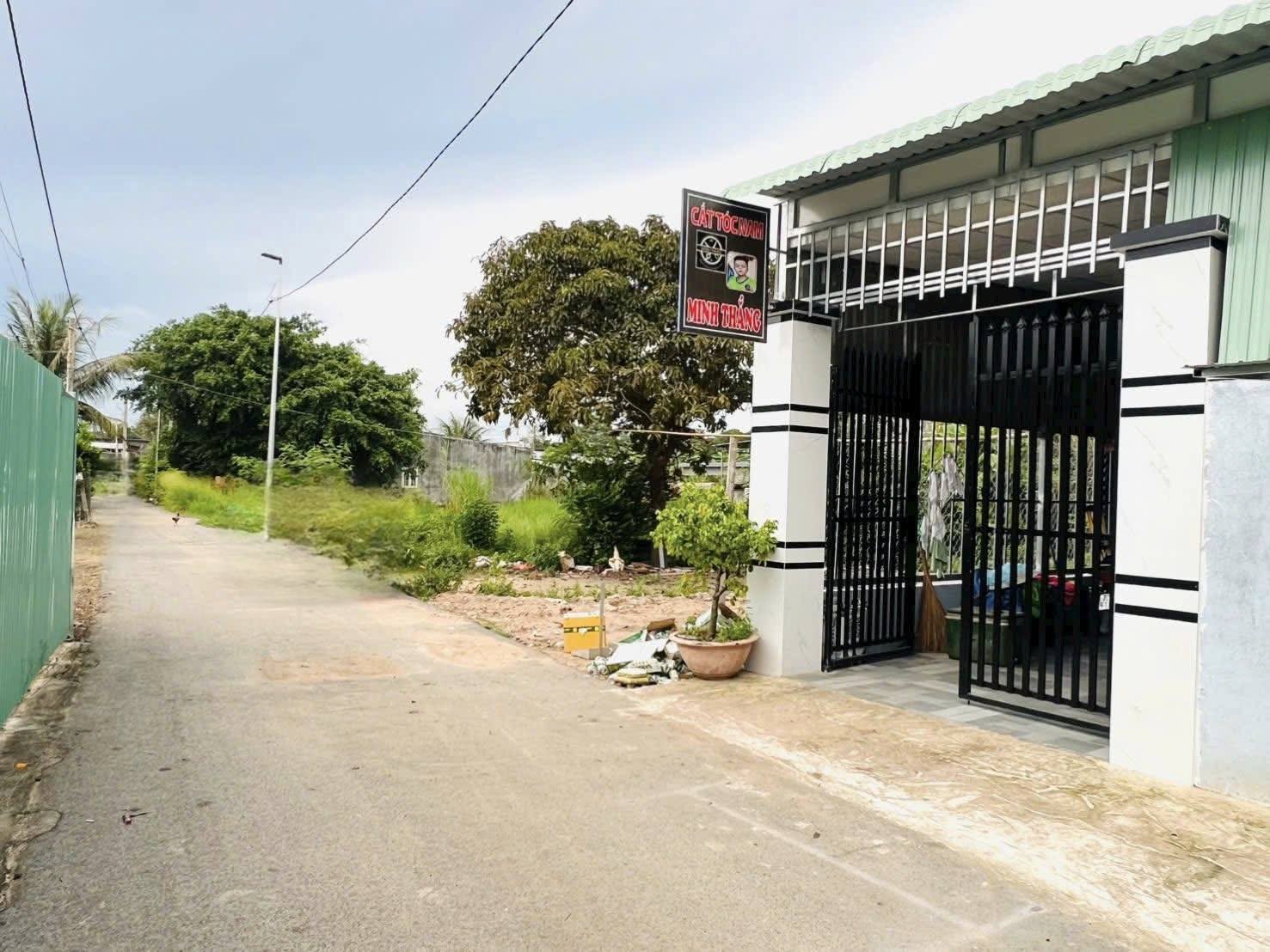 Bán đất Long Điền, Bà Rịa - Vũng Tàu, 140m2 thổ cư, gần chợ và UBND