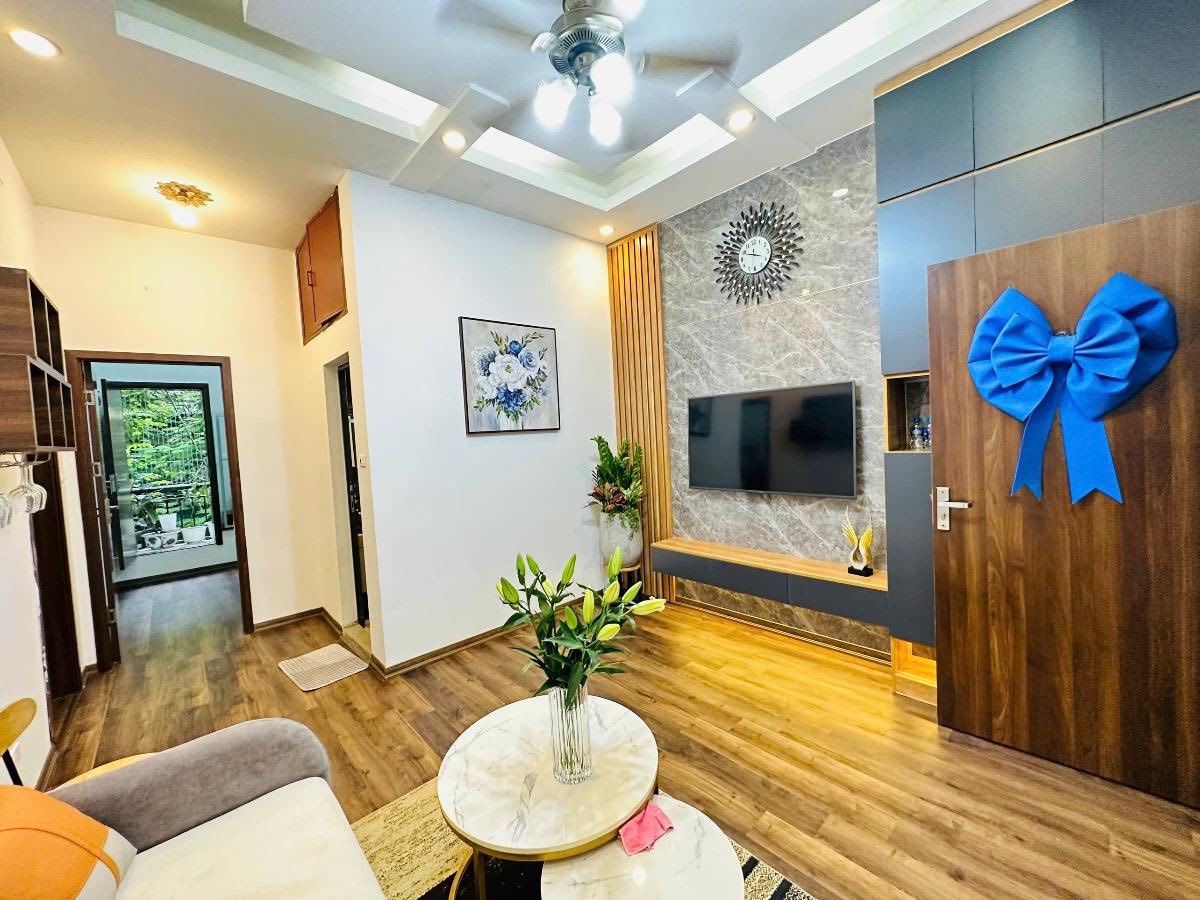 Căn hộ Trung Hòa Nhân Chính 65m2, 2 ngủ, full nội thất - Sổ đỏ sẵn sàng