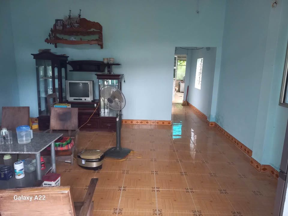 Bán đất tặng nhà 190.9m2 mặt tiền rộng, vị trí trung tâm Điện Biên