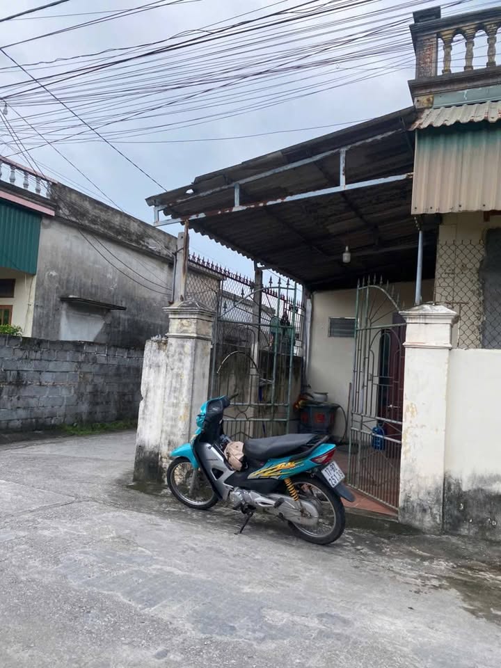 Lô góc Tân Hoà, Vũ Thư - Tặng nhà mái bằng kiên cố, giá 1 tỷ