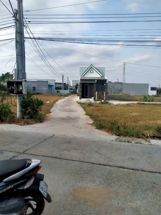 Đất Phong Nẫm giá rẻ, diện tích 100m2, mặt tiền gần 6m, đường ô tô