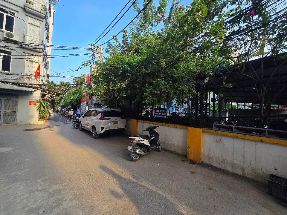 Đất Xuân Đỉnh 208m², mặt tiền 8.3m, nở hậu, giá 39 tỷ, xây chung cư mini khủng