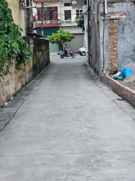 Đất F0 xịn sò, 5 ô tô đánh võng, sát tiện ích Phố Mới