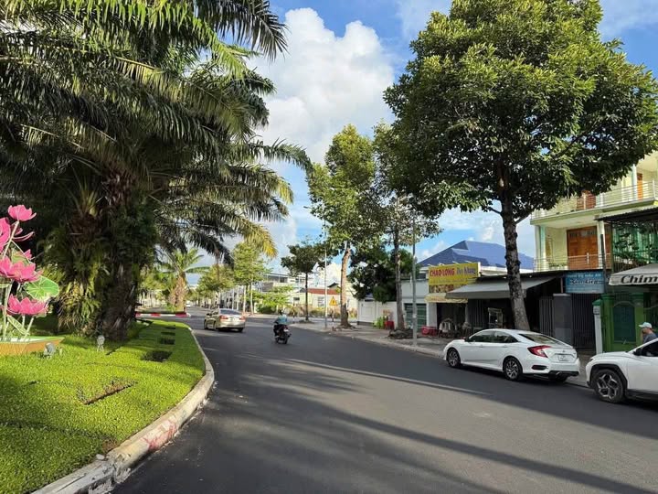 Đất vàng Long Toàn, đối diện Trường Dầu Khí - Cơ hội an cư lý tưởng