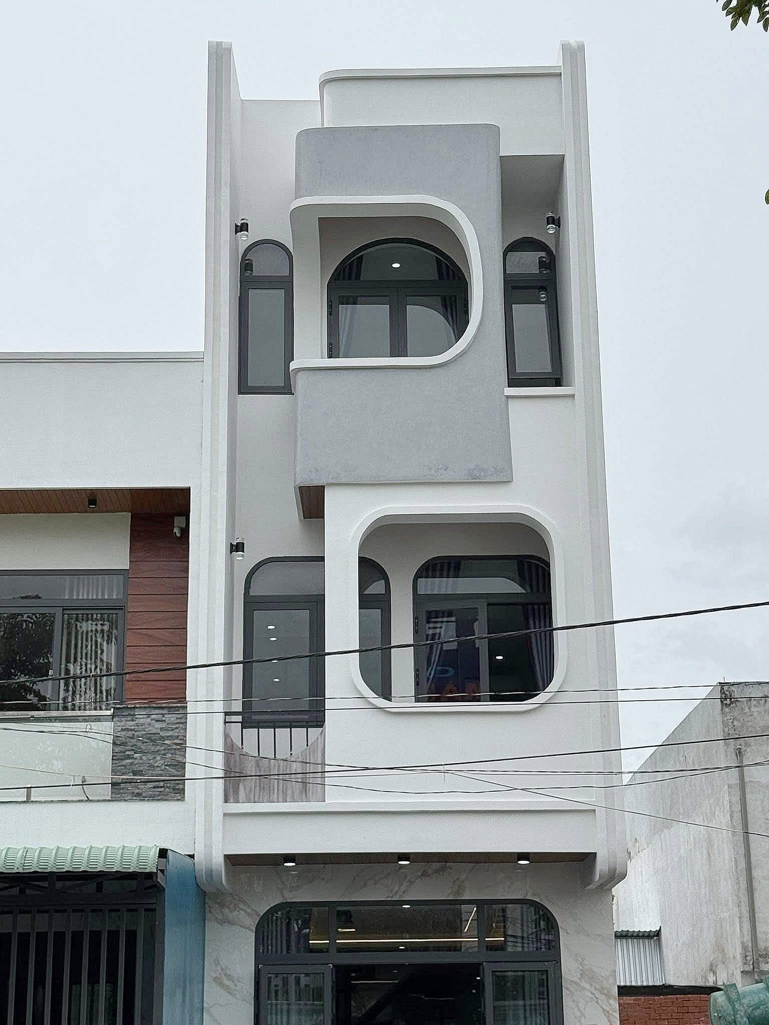 Nhà 1 trệt 2 lầu Khu dân cư Hưng Phú, Cần Thơ - 4,7 tỷ