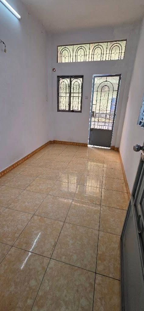 Nhà Quận 6 - Hẻm 12m, sát mặt tiền, xe hơi quay đầu, 32m2 chỉ 4.6 tỷ