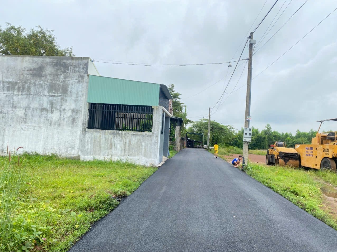 Đất vàng Sông Trầu 6 lô mặt nhựa, sổ riêng thổ cư, giá 950 triệu