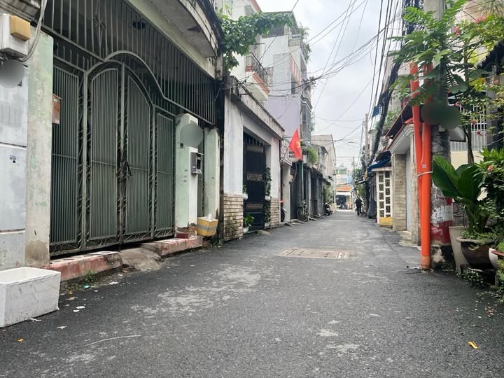 Nhà Gò Vấp - Hẻm oto thông, 2 tầng, giá "hời" 6.25 tỷ - Đón lộc An Hội Đông