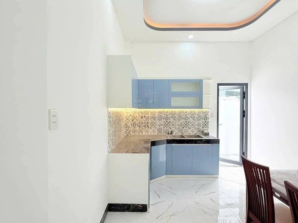 Nhà mới Mỹ Thạnh An, ô tô tới nhà, nở hậu, giá chỉ 1.8 tỷ!