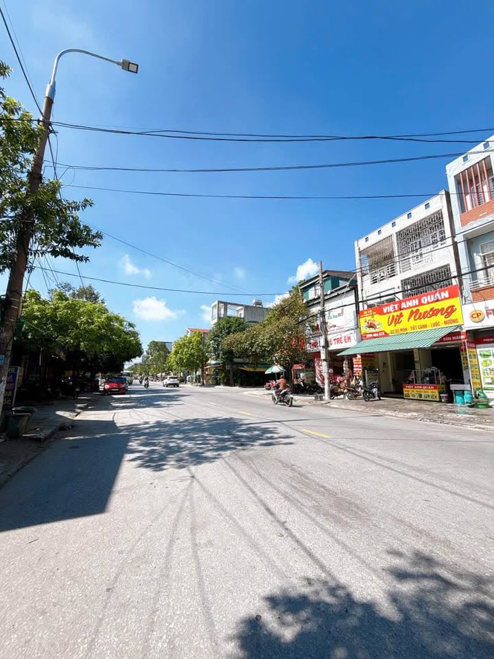 Bán nhà 1.5 tầng mặt phố trung tâm Thành phố Thanh Hóa, 120.8m², kinh doanh tốt