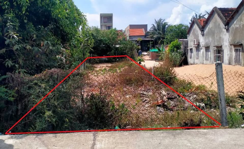 Mặt tiền 21 Lê Hanh - Phú Yên - Vị trí vàng, tiện ích đầy đủ, sổ đỏ thổ cư