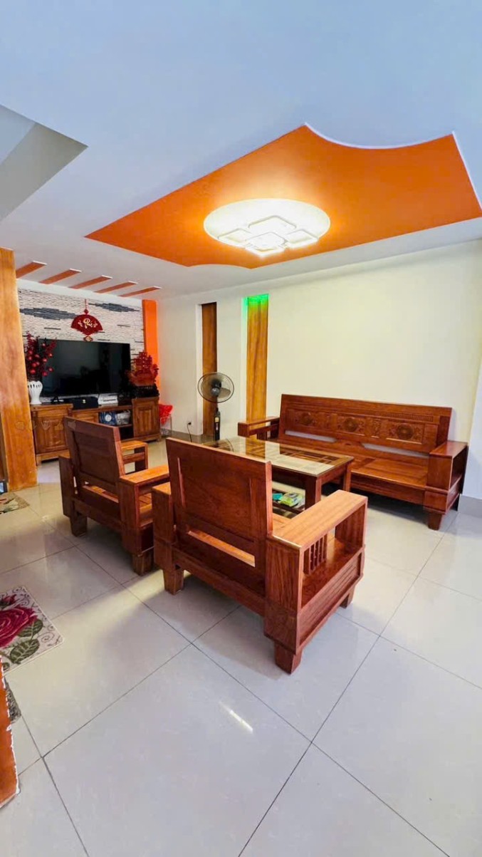 Nhà 3.5 tầng 50m2 mặt đường 12m - An Dương, Hải Phòng - Giá 3.75 tỷ