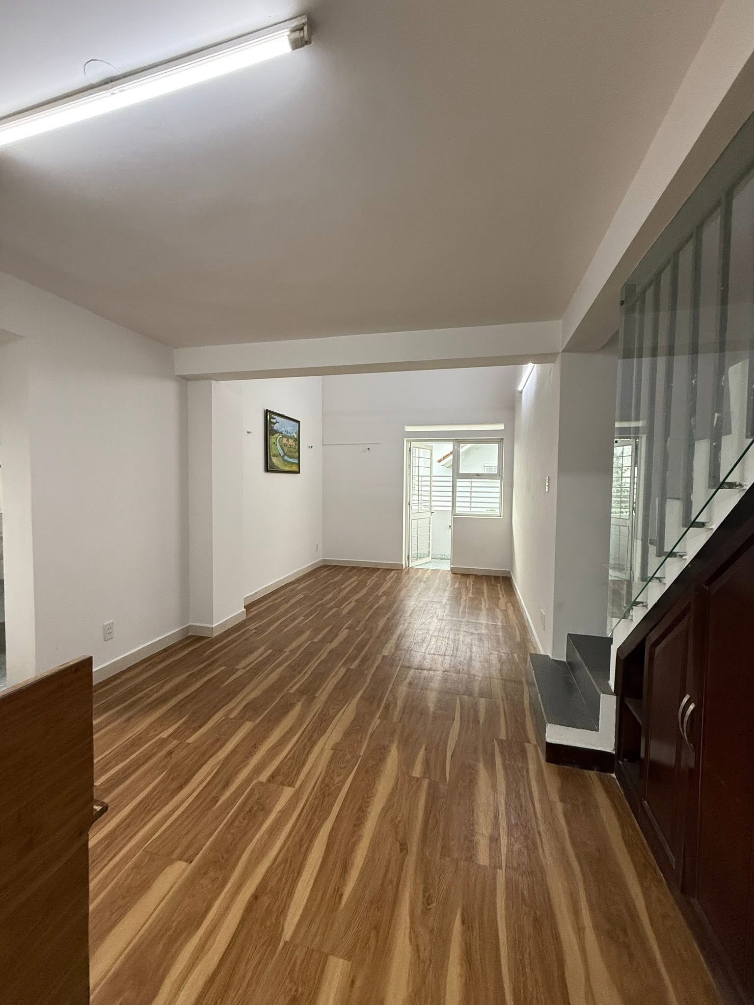 Cho thuê căn hộ Ehome 1, Thủ Đức, 60m2, đủ tiện nghi, giá tốt