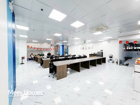Văn phòng 150m2 khu Duy Tân giá bèo nhèo, chỉ 24 triệu/tháng