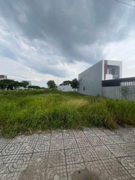 Đất 2 mặt tiền đắc địa - Kinh doanh sầm uất Tỉnh Lộ 44A, Long Điền