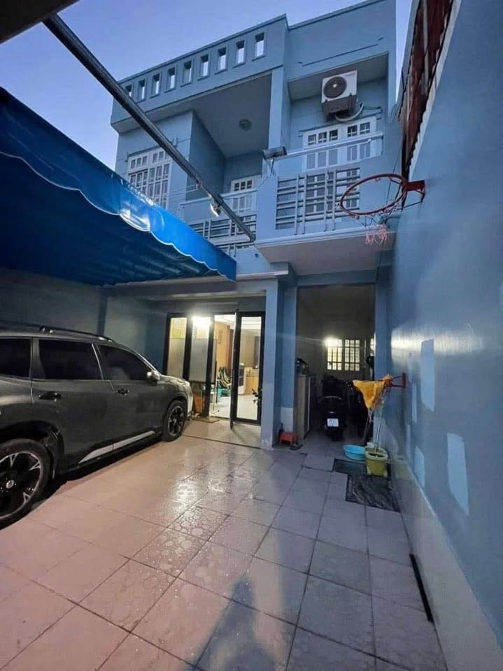 Đừng bỏ lỡ căn nhà 1 trệt 1 lầu tọa lạc trên đường Phạm Văn Dinh, Phường Thắng Nhất, Thành phố Vũng Tàu