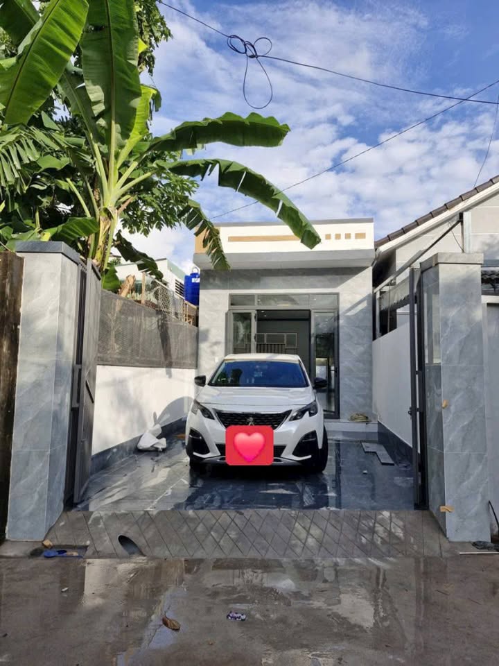 Nhà trung tâm Hòa Long - Vị trí đắc địa, giá hời