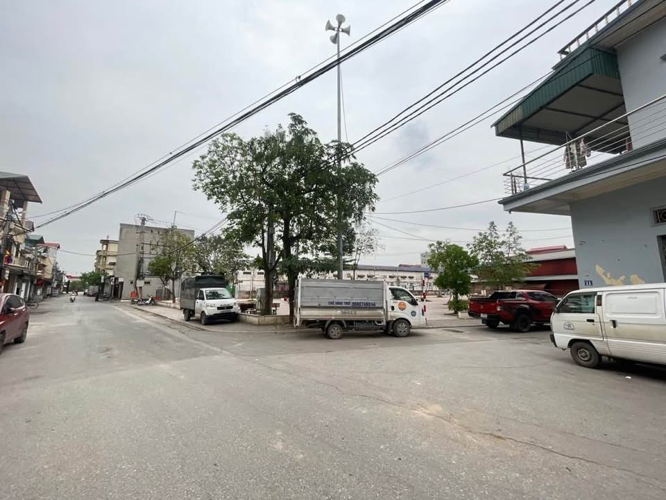 Đất Kim Âu - 76m2 vuông vắn, nở hậu, ô tô đỗ tận cổng, giá chỉ 4.95 tỷ