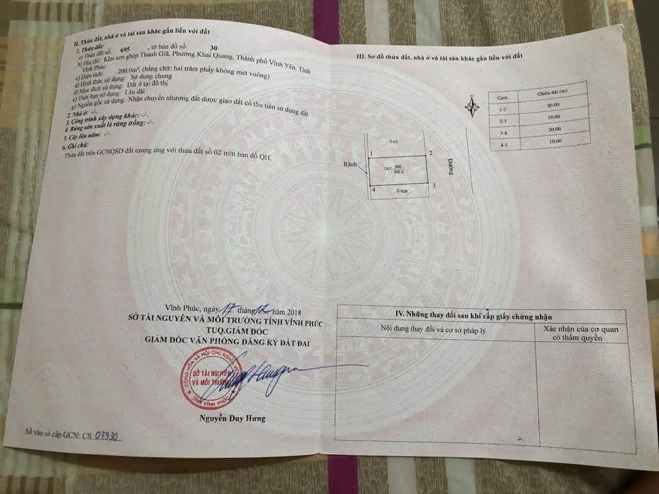 Đất xịn 200m2 Vĩnh Phúc, đường 13.5m, giá hời!