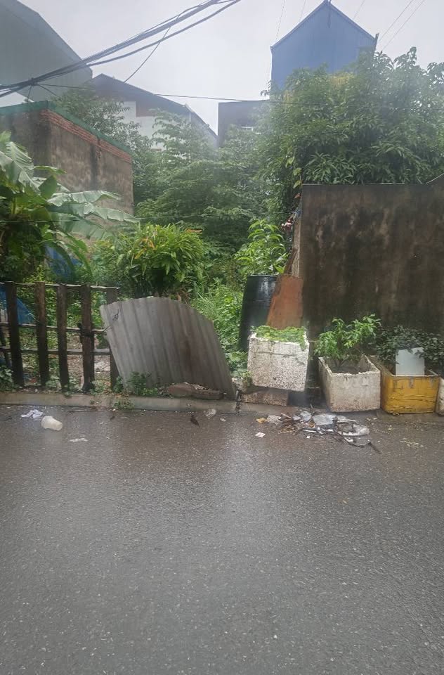 Bán đất Yên Viên, Gia Lâm - 135m², mặt tiền 6.5m, ô tô tránh