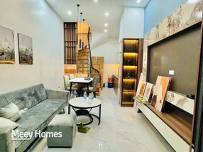 Siêu phẩm nhà Vĩnh Hưng, dân xây chắc chắn, thiết kế 4 tầng hiện đại với 3 phòng ngủ rộng rãi