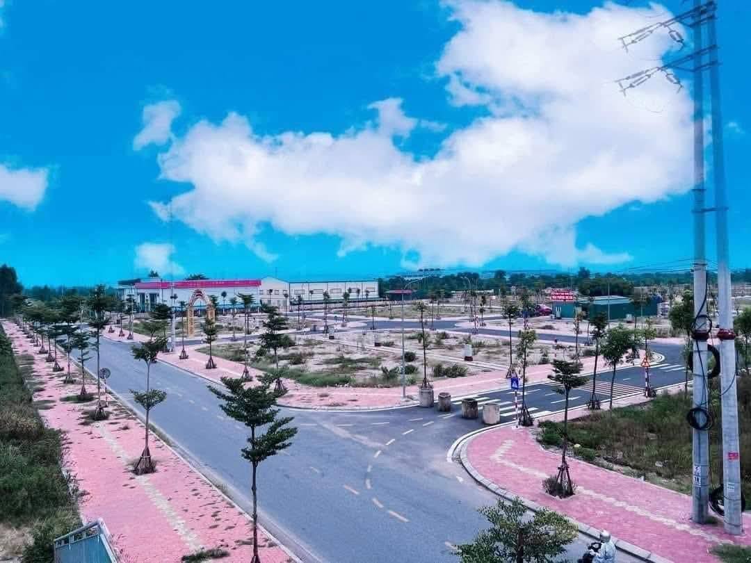 Đất vàng Cẩm Giàng 80m2 mặt tiền rộng, giá hời "chạm đáy"