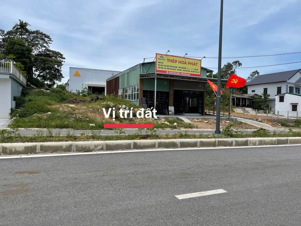 Bán đất mặt tiền Trưng Nữ Vương, Thủy Phương, Huế 100m2, 2 mặt tiền