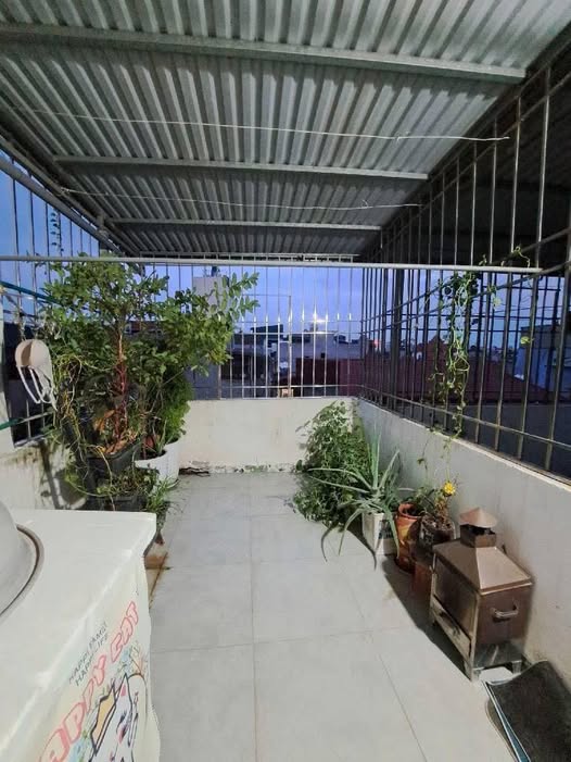 Nhà 5 tầng full nội thất, 3.9 tỷ, Vĩnh Hưng - Hoàng Mai, ở ngay