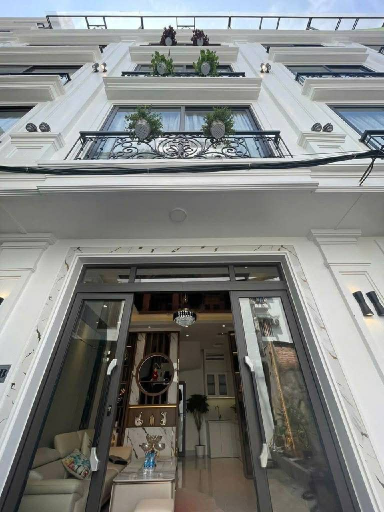 Nhà ngõ Yên Hòa, Cầu Giấy gần 40m2, giá 8 tỷ