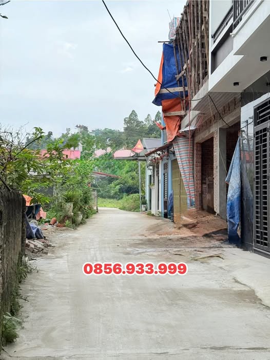 Đất 2 mặt tiền 'xịn xò' 100m2, hướng Đông Nam mát rượi, ô tô tới tận nơi