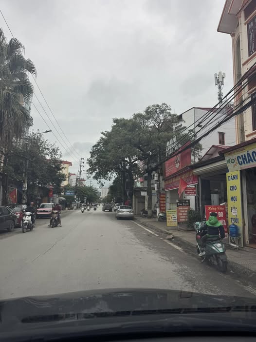 Đất vàng mặt đường Phai Vệ kinh doanh bạt ngàn tiện ích, diện tích 106m2