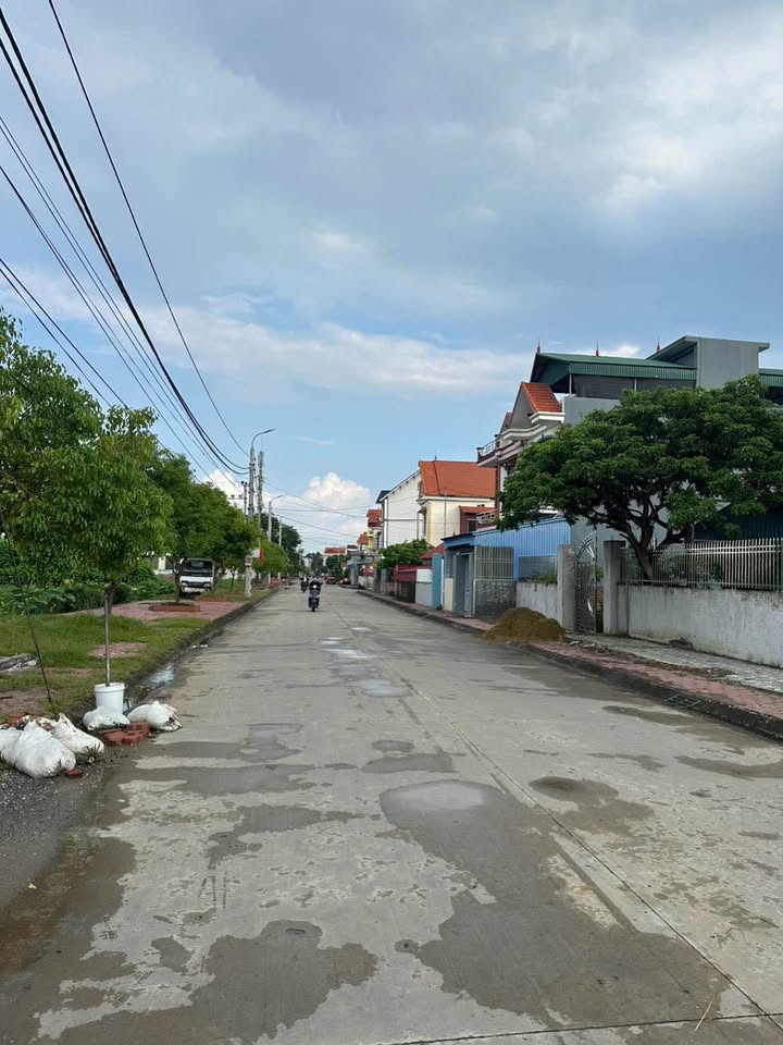 Đất Vàng Ái Quốc - 90m2 - Hướng Tây Nam - Giá tốt