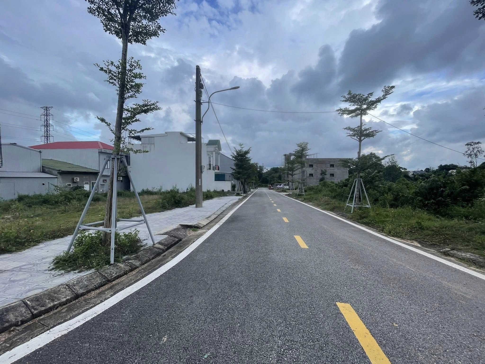 Siêu phẩm đất nền KQH Trưng Nữ Vương, 3 lô vuông vắn, giá chỉ từ 1.8 tỷ, sát 4 đại học