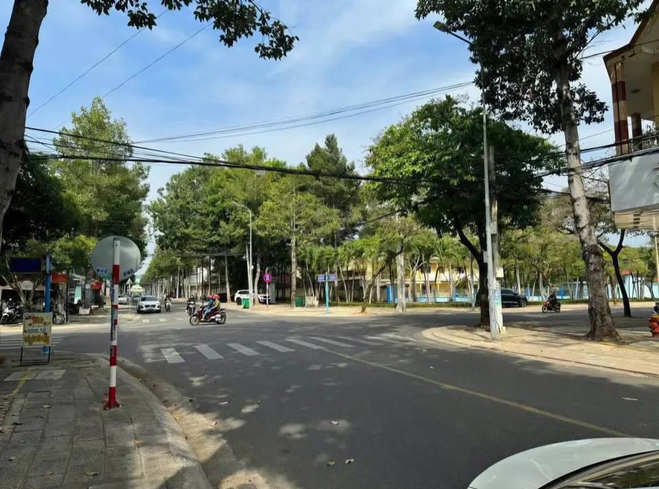 Đất mặt tiền Nguyễn Văn Linh - Kinh doanh sầm uất TP Bà Rịa