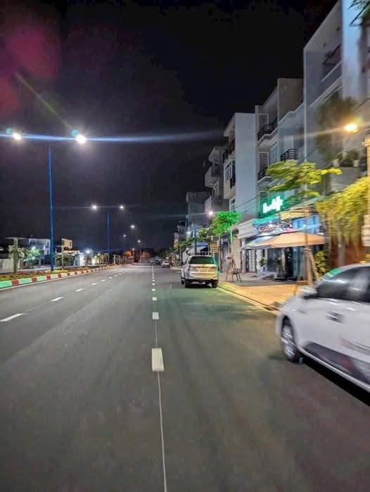 Đất mặt tiền đường Hàng Điều, Vũng Tàu - Giá sập sàn