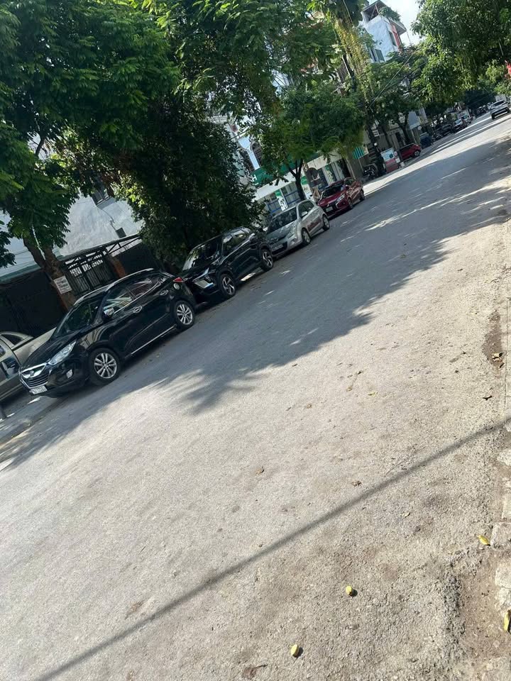 Bán nhà 2.5 tầng mặt tiền đường Quang Trung, Thanh Hóa - Kinh doanh sầm uất