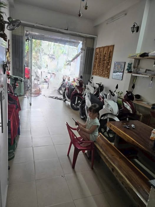 Nhà mặt tiền kinh doanh Hai Bà Trưng - Buôn Ma Thuột - Lộc phát sinh tài