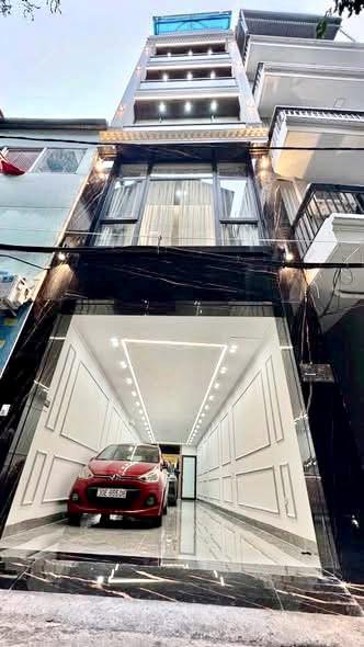 Nhà phân lô Đống Đa 50m², 7 tầng, gara ô tô, kinh doanh, thang máy