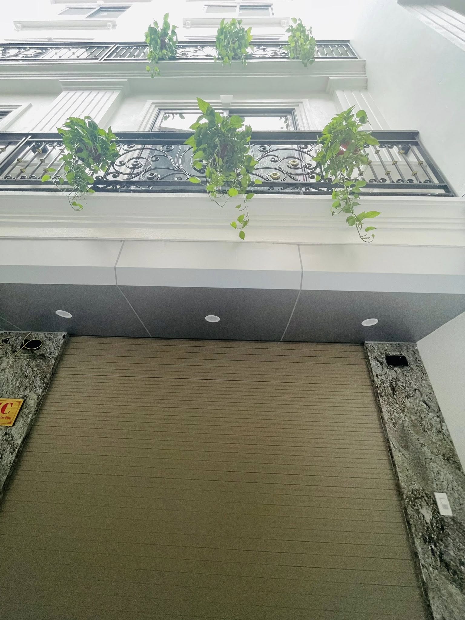 Nhà 5 tầng mới xây tại Xuân La, Tây Hồ - 35m2, 8.5 tỷ