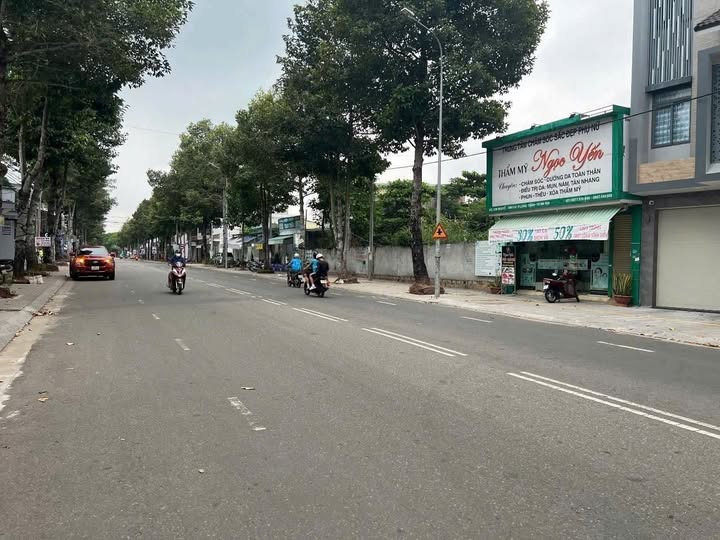 Bán đất mặt tiền Nguyễn Văn Cừ, Bà Rịa - Giá tốt 4.5 tỷ