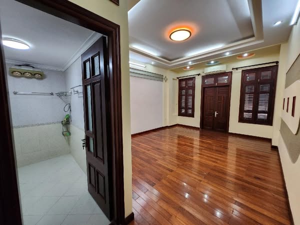 Nhà Cầu Giấy - Nơi an yên chốn bình yên, giá hời 12 tỷ