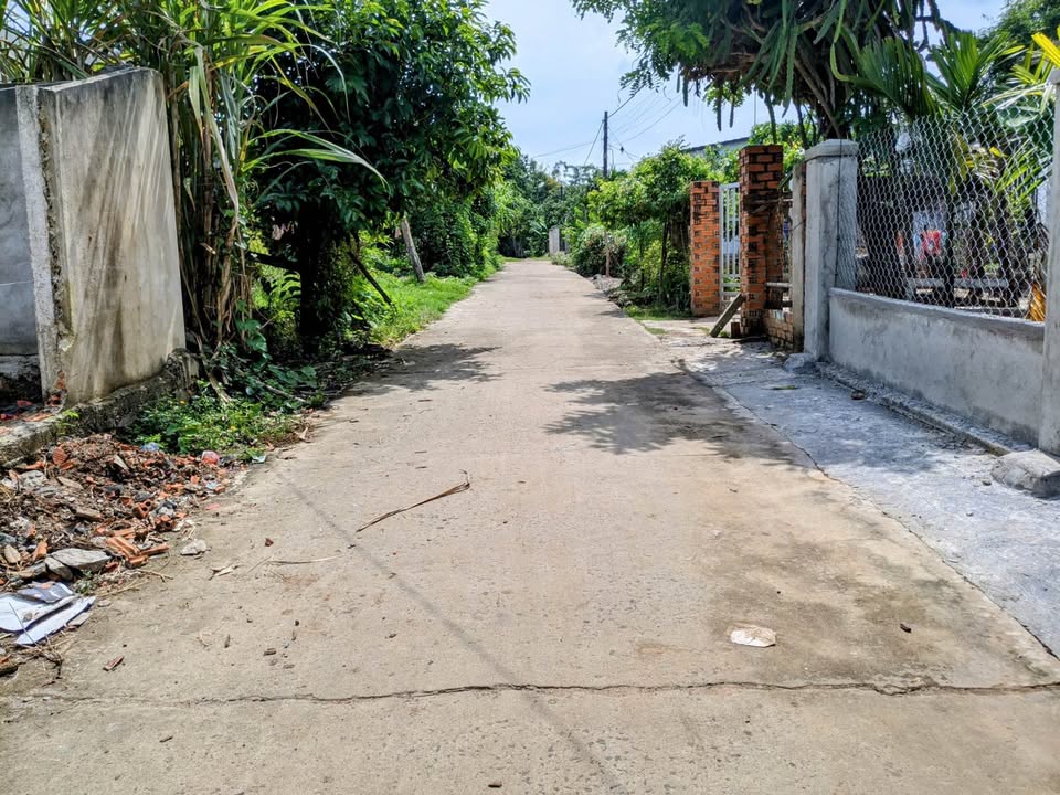 Mảnh đất vuông vắn, vị trí đắc địa tại Buôn Kram, Đắk Lắk