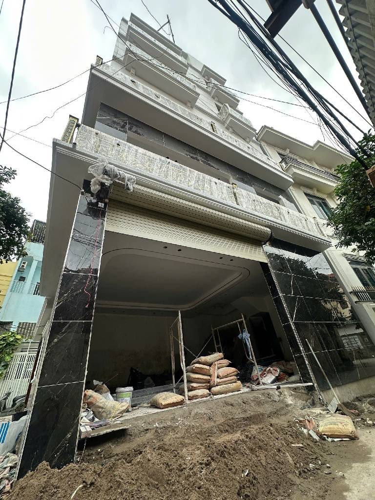 Siêu phẩm nhà góc 6 tầng thang máy, ô tô đỗ cửa la Phù, Hoài Đức - Chỉ nhỉnh 9 tỷ